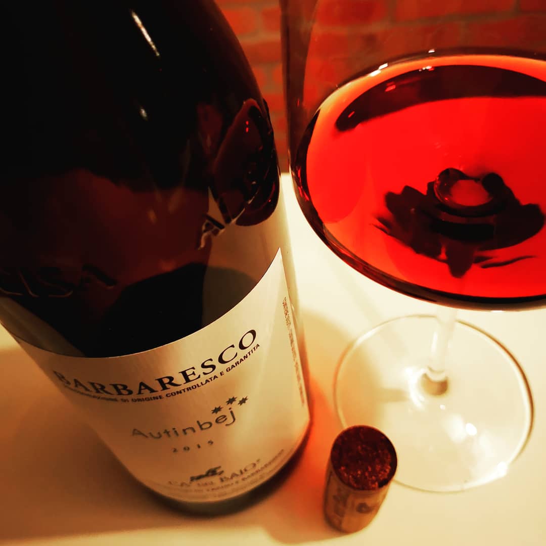 Enonauta/Degustazione di Vino #039 - wine review - Barbaresco Autinbej 2015 di Ca' del Baio. Ottima Barbaresco tradizionale