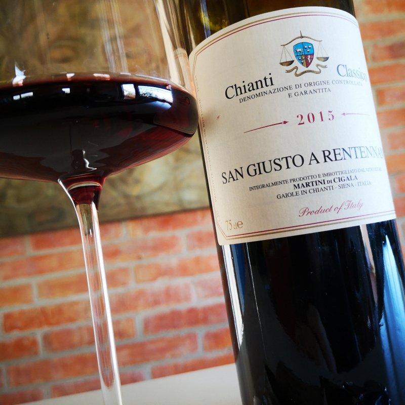 Enonauta/Degustazione di Vino #052 - wine review - Chianti classico 2015 San Giusto a Rentennano. Un vino in cui sono racchiusi i motivi per cui il Sangiovese del Chianti ha così molti amanti, ma anche tanti detrattori.