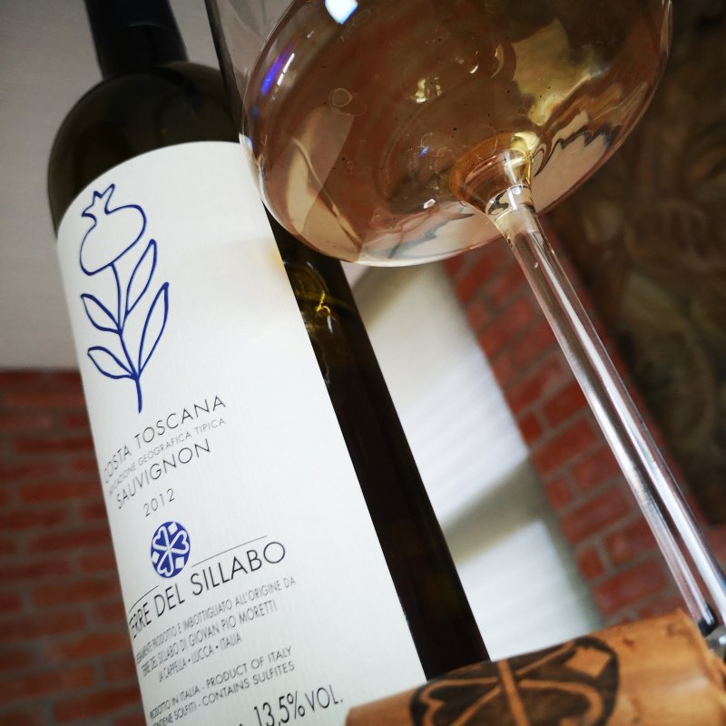 Enonauta/Degustazione di Vino #061 - wine review - Sauvignon 2012 - Terre del Sillabo | denso, opulento, si rischia di perdersi tra le sue volute avvolgenti