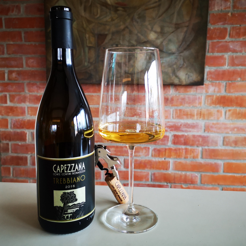 Enonauta/Degustazione di Vino #071 - review - Trebbiano 2016 - Tenuta di Capezzana | Non si nasconde il tentativo, peraltro riuscito, di declinare il Trebbiano Toscano in una versione più internazionale e strutturata.