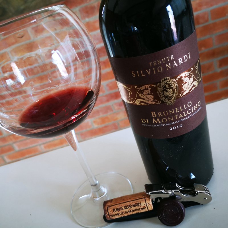 Enonauta/Degustazione di Vino #076 - review - Brunello di Montalcino 2010 - Tenute Silvio Nardi | interpretazione rigorosa e vigorosa del Sangiovese 