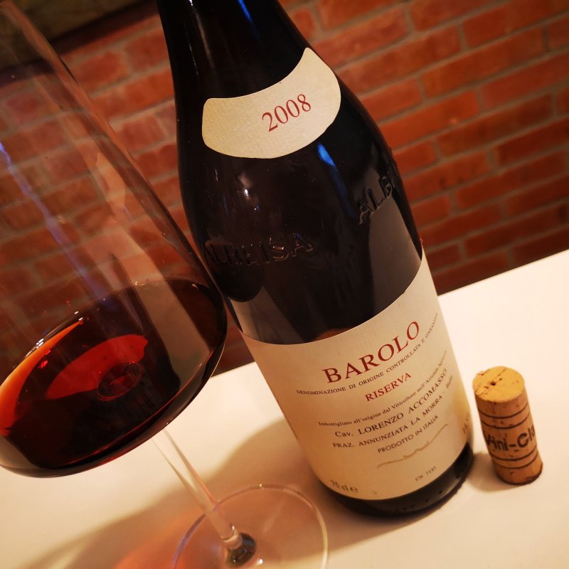 Enonauta/Degustazione di Vino #087 - review - Barolo Riserva 2008 - Accomasso | il   Cavaliere è l'essenza della tradizione e della classicità