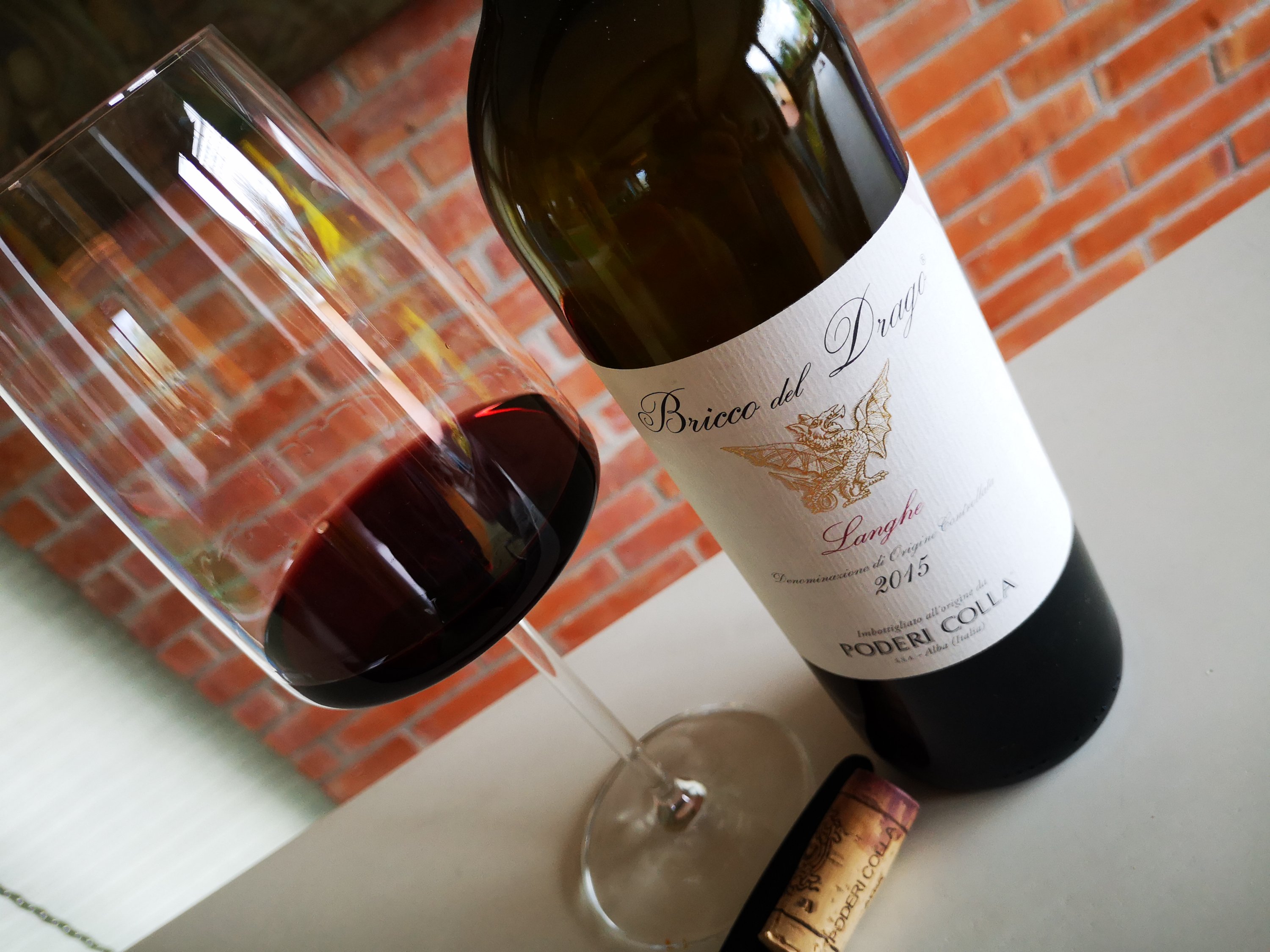 Enonauta/Degustazione di Vino #096 - review - Bricco del Drago 2015 - Poderi Colla | Vino iconico nato da una idea di Luciano Degiacomi