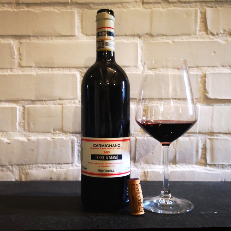 Enonauta/Degustazione di Vino #117 - review - Terre a Mano 2015 - Fattoria di Bacchereto | Brillante, trascinante, potente e al contempo ben definita ed elegante.