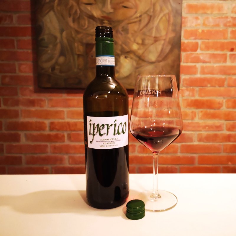 Enonauta/Degustazione di Vino #124 - review - Valpolicella Classico 2019 Iperico - Valentina Cubi | concreta e definita semplicità