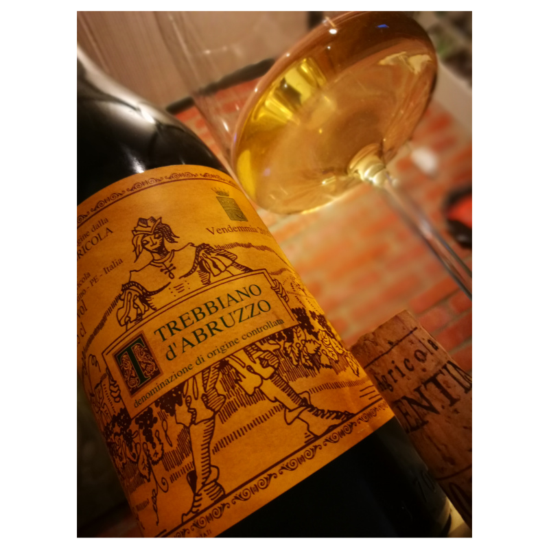 Enonauta/Degustazione di Vino #143 - review - Trebbiano 2015 - Valentini | un vino che non somiglia a nessun altro vino