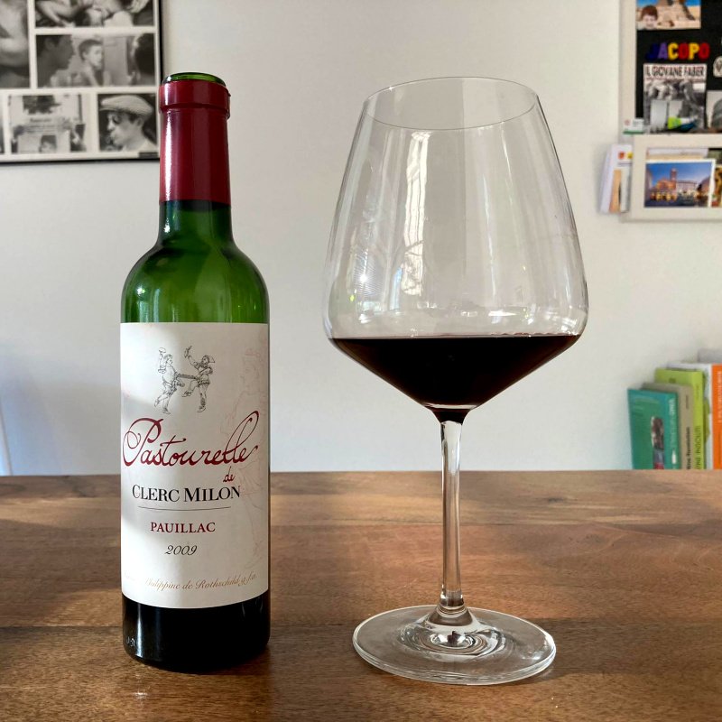 Enonauta/Degustazione di Vino #158 - review -  Pastourelle 2009 Pauillac - Châteaux Clerc Milon | Siamo nel cuore di Pauillac, poco distanti da Château Lafite Rothschild