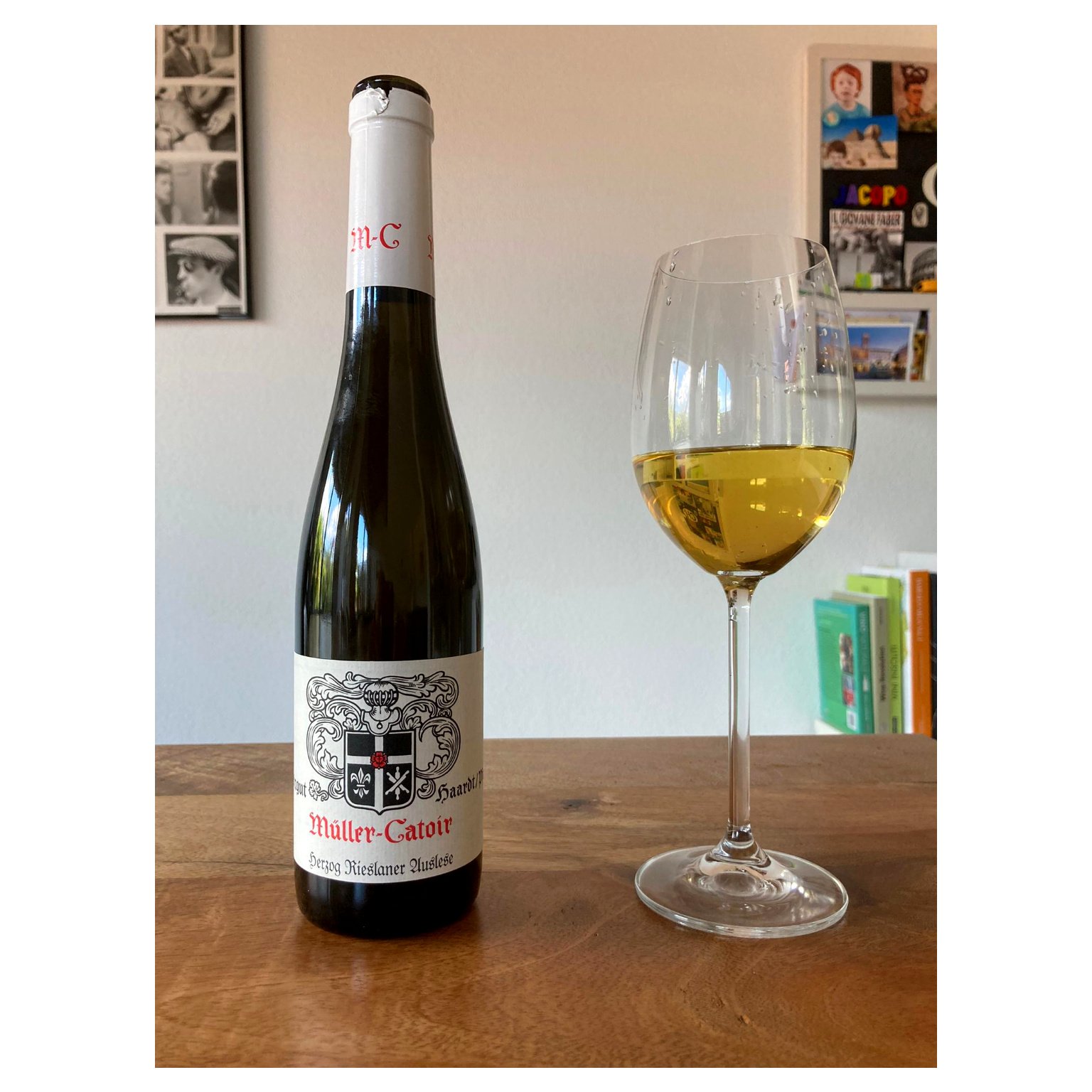 Enonauta/Degustazione di Vino #150 - review -  MÜLLER-CATOIR - Riesling Haardter Herzog Auslese 2009 | si sprigiona la forza del Riesling renano nel suo terroir