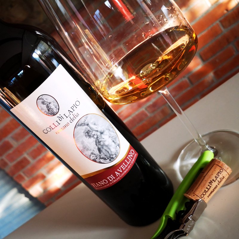 Enonauta/Degustazione di Vino #159 - review -  Fiano di Avellino 2015 - Colli di Lapio | secco e morbido, di buona struttura, coerente e ricco