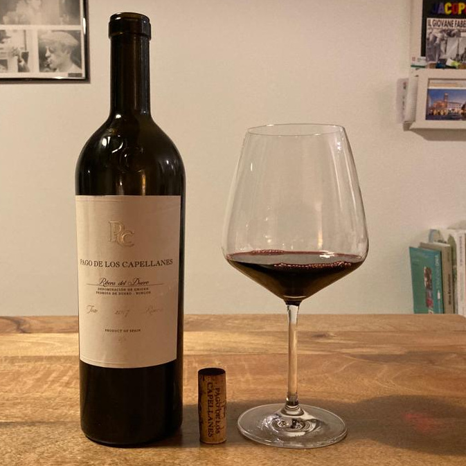 Enonauta/Degustazione di Vino #188 - Ribera del Duero Riserva 2017 - Pago de los Capellanes | Vino spagnolo moderno che può soddisfare anche palati tradizionalisti