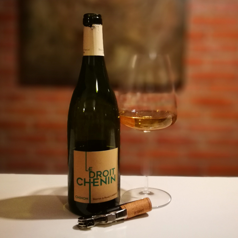 Enonauta/Degustazione di Vino #190 - Le Droit Chenin 2018 - Beatrice & Pascal Lambert | Camaleontico, prova delle potenzialità del vitigno