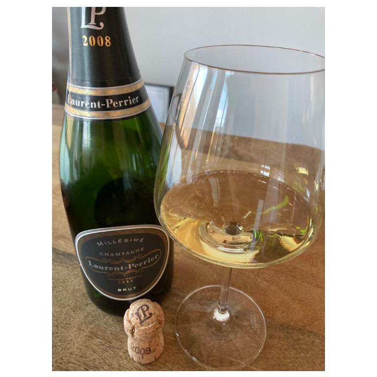 Enonauta/Degustazione di Vino #199 - Champagne Laurent-Perrier Brut Millésimé 2008 | Vino da grande pasto, che non teme il confronto con pietanze anche elaborate