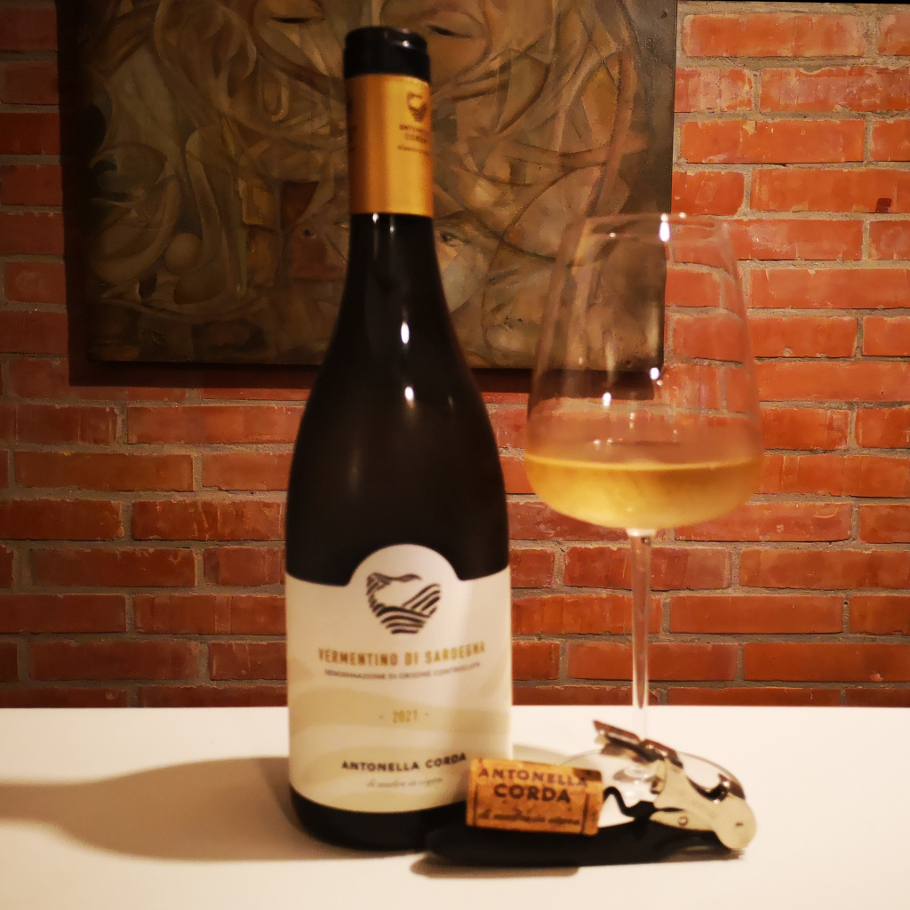 Enonauta/Degustazione di Vino #244 - review - Vermentino di Sardegna 2021 - Antonella Corda | Vermentino d'impatto e con direzione precisa