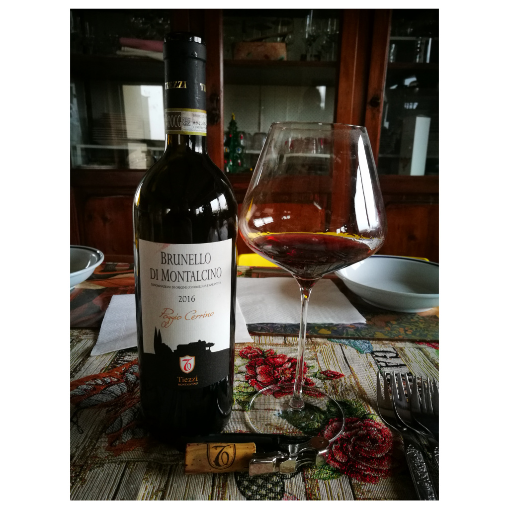 Enonauta/Degustazione di Vino #303 - review - Brunello di Montalcino "Poggio Cerrino" 2016 - Tiezzi | bellissima interpretazione del Sangiovese di Montalcino
