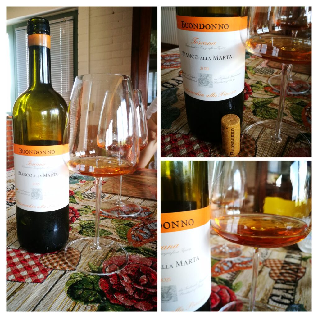Enonauta/Degustazione di Vino #348 - review - Bianco alla Marta 2021 - Buondonno | Secco e incisivo, centrato, con acidità fluida, splendida consistenza e ottimi sviluppo di gusto e persistenza.