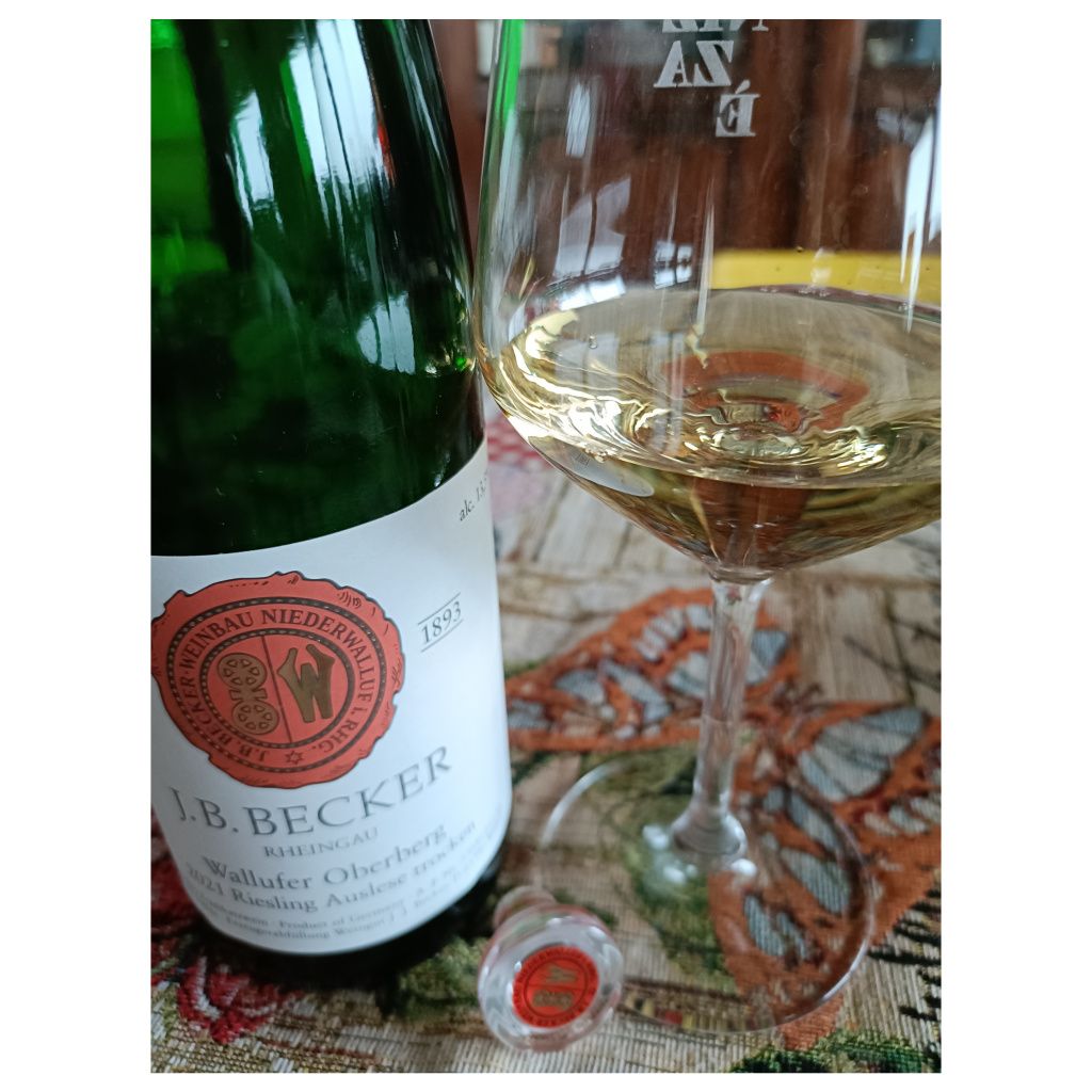 Enonauta/Degustazione di Vino #330 - review - Riesling Wallufer Oberberg 2021 Auslese Trocken - J. B. Becker | Secco e Potente