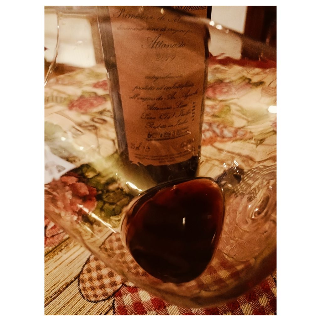 Enonauta/Degustazione di Vino #333 - review - Primitivo di Manduria 2019 - Luca Attanasio | Vino sontuoso, tonico, gustoso